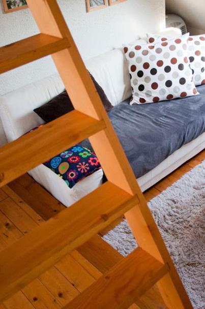 B&B Lodging At 8 Льовен Екстериор снимка